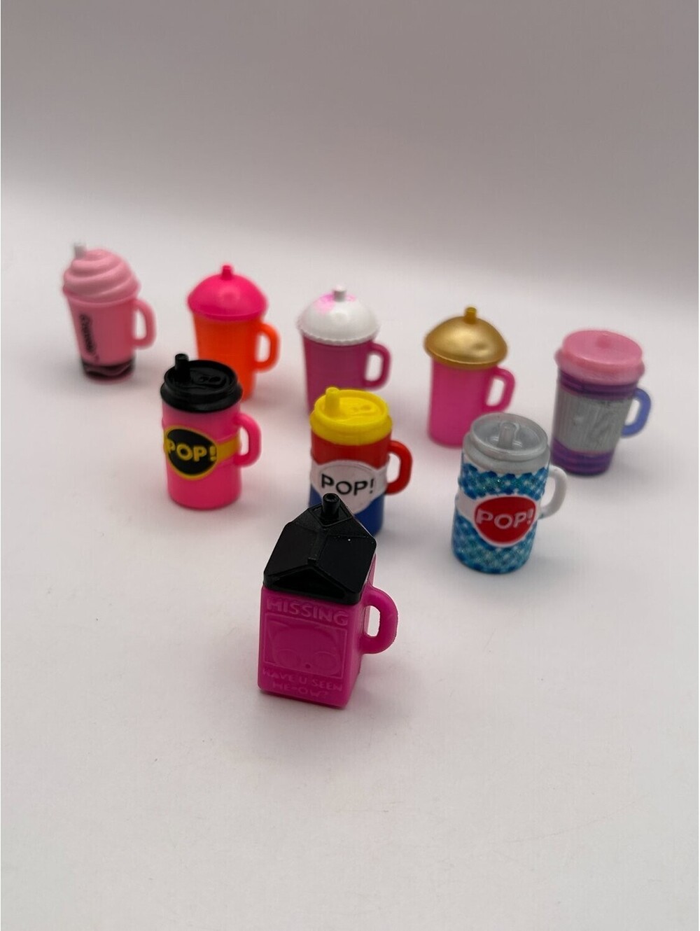 L.O.L. Surprise! Doll Drink Bottles & Cup Lot 9pc Multicolour MGA Accessories